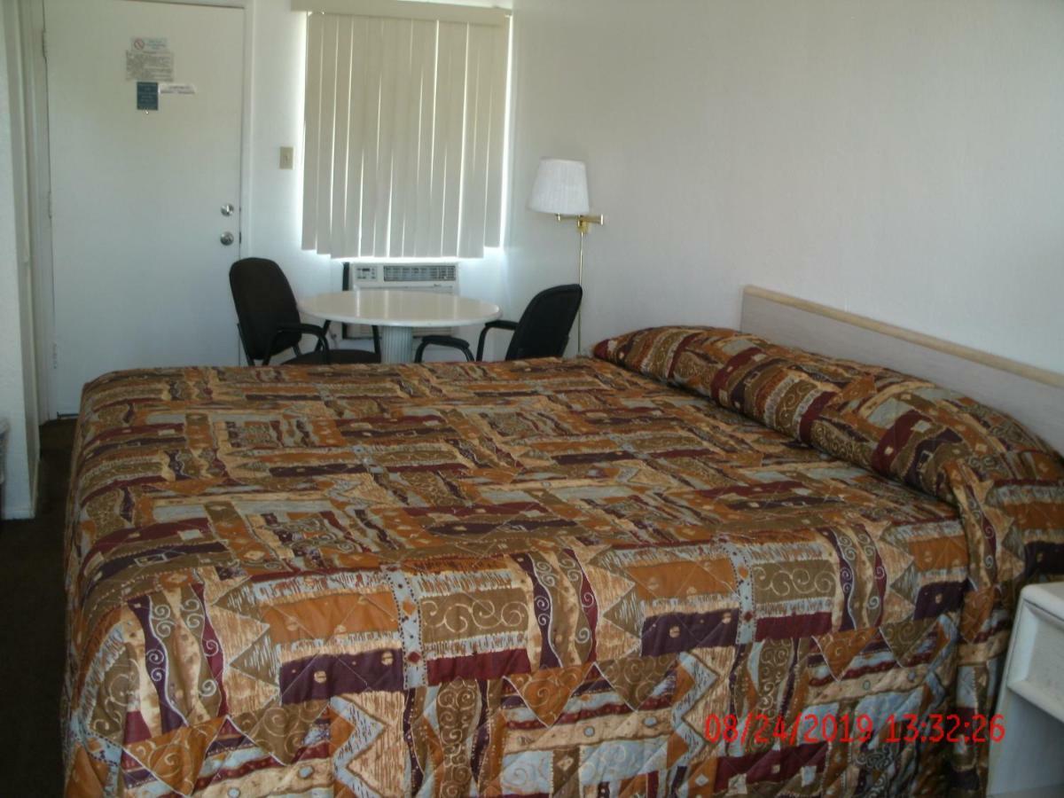 Safari Motor Inn - Джошуа-Три Экстерьер фото